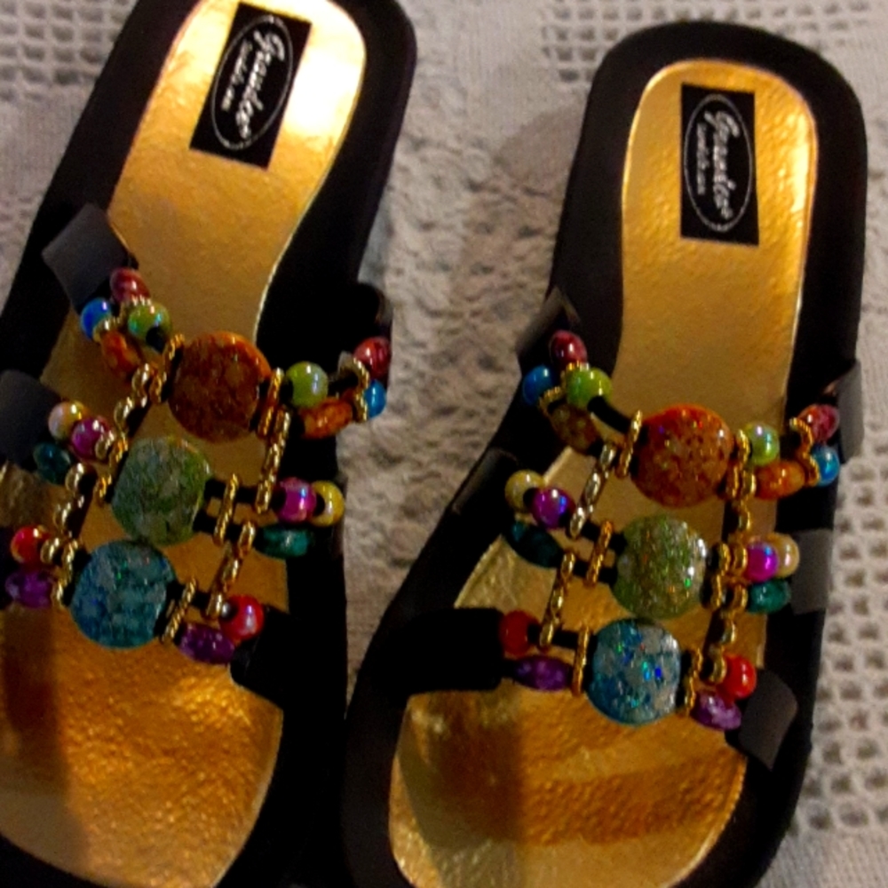 Women' sandals